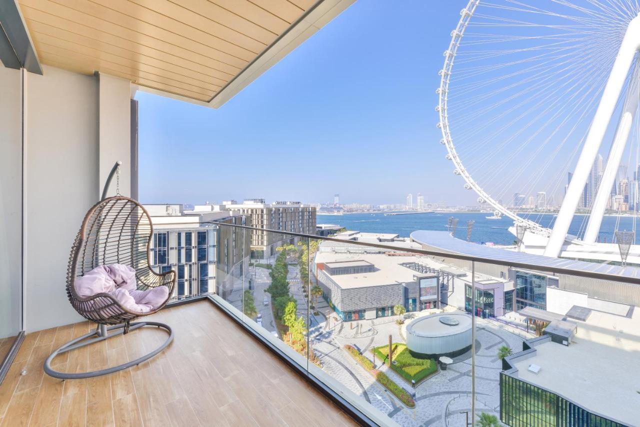 Luxury 2 Bedroom Beachfront Apt W Stunning Sea View Dubai Ngoại thất bức ảnh